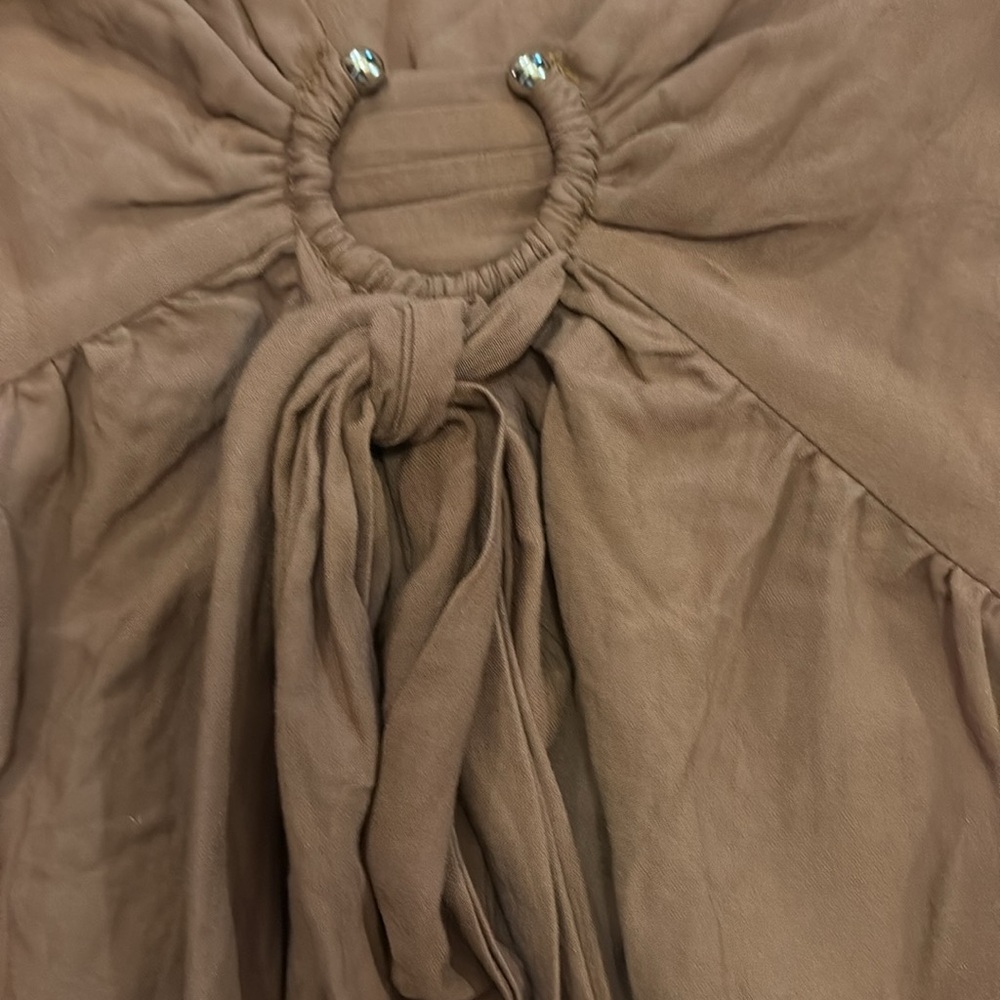Arula Ring Detail With Tie-Front Short Sleeve Dress - Picture 3 of 10